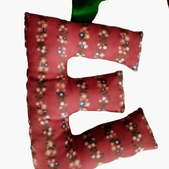 NOEL Christmas Banner Decoration Handmade Fabric - Picture 4 of 5